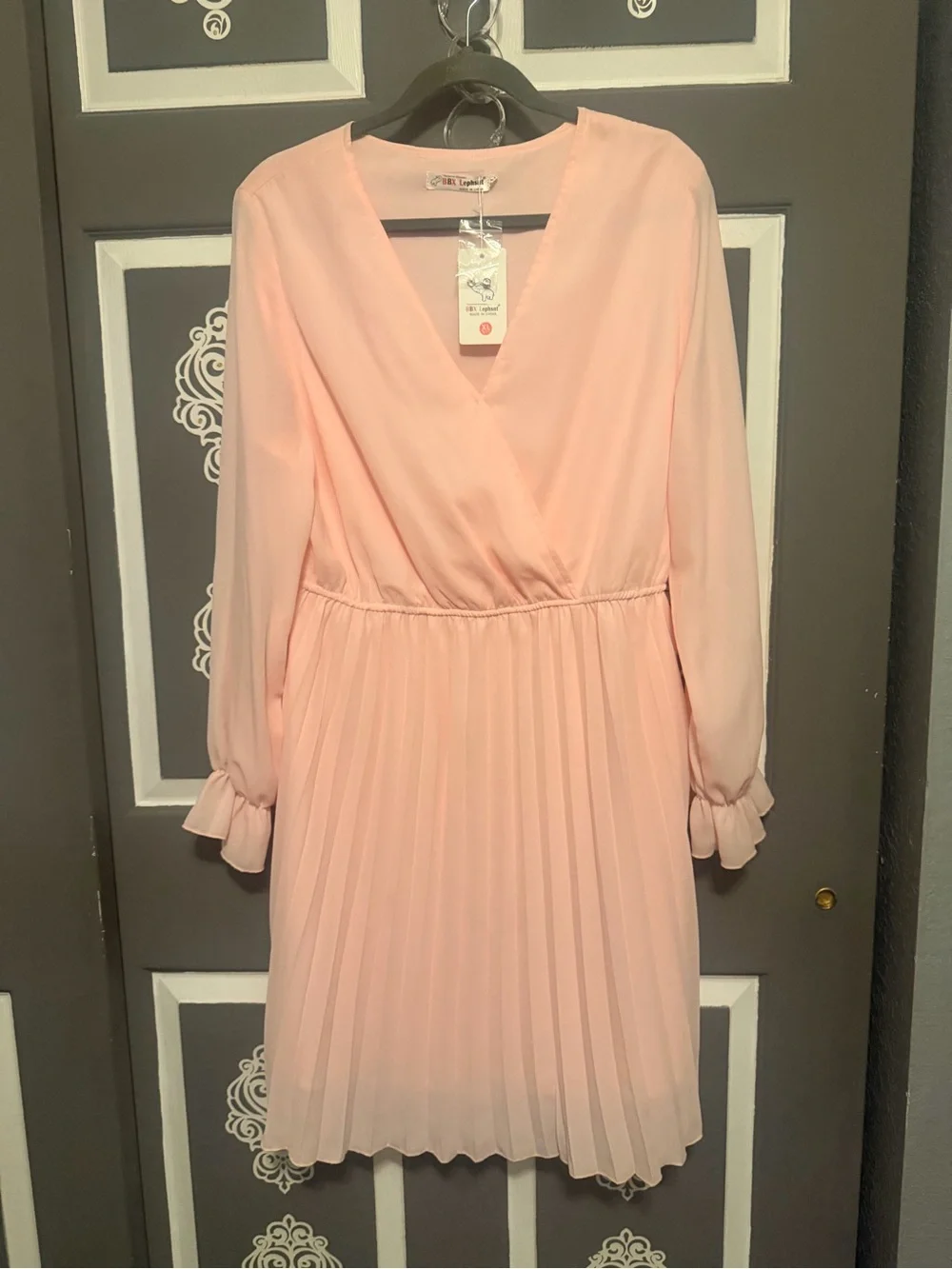 Light Pink Pleated V-Neck Women's Dress